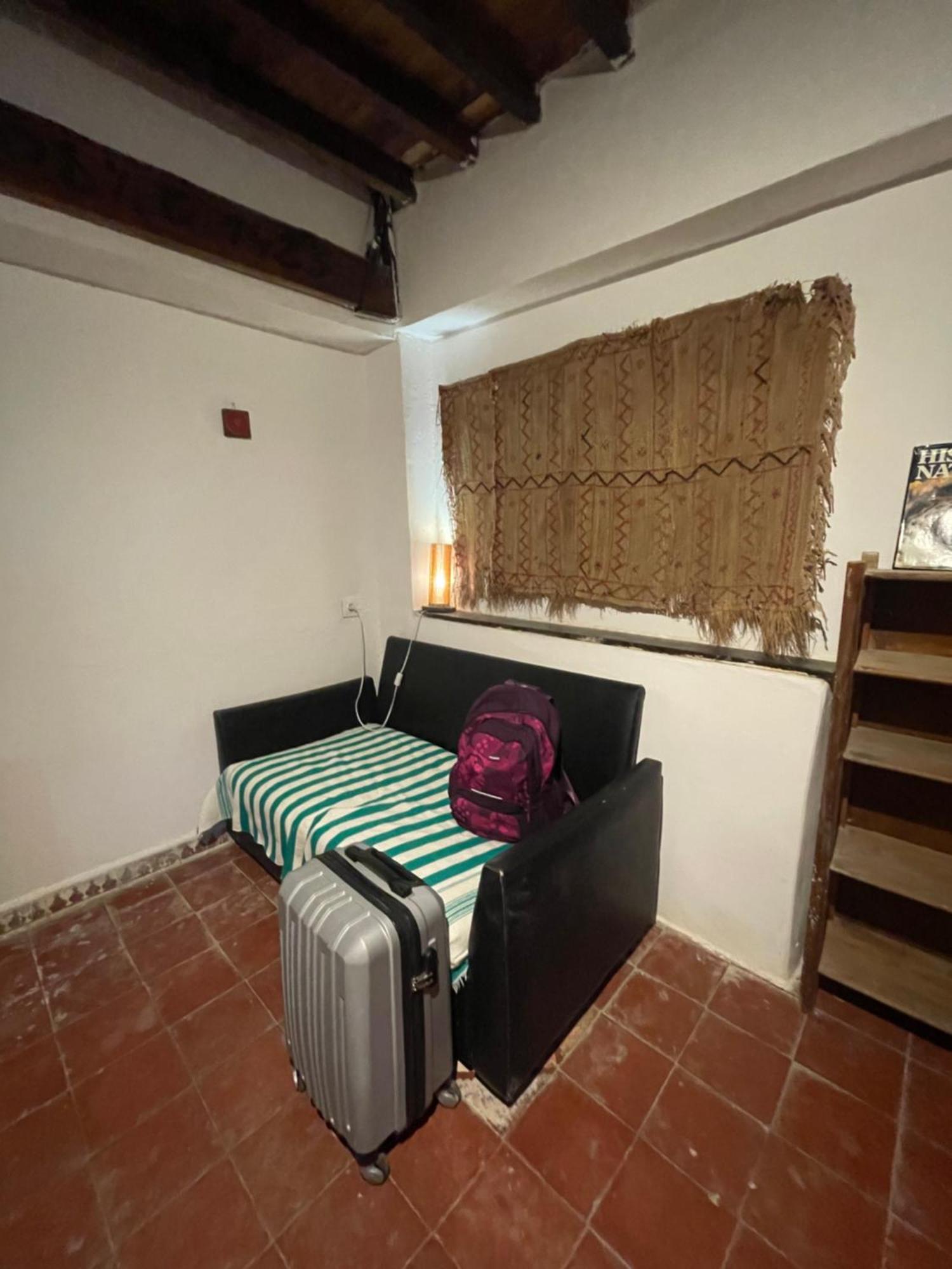 Dar El Pirata Hostel Asilah Ngoại thất bức ảnh